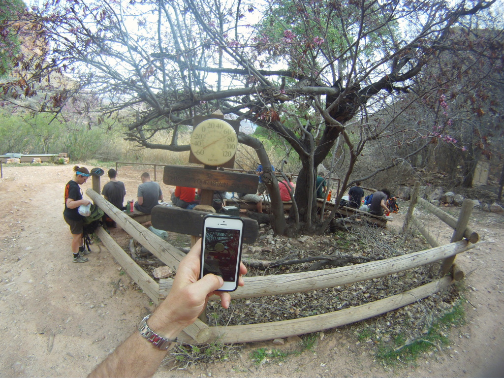 2015-03-18-Grand-Canyon-4star-21-Indian-Gardens-temperature-gauge.jpg