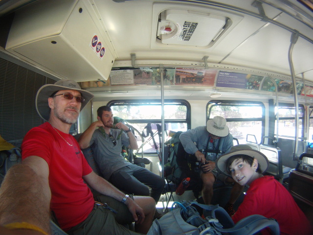 2015/03(March)/Grand-Canyon/4star/640x480_2015-03-20-Grand-Canyon-4star-18-Travis-Dax-Connor-Carl-bus.jpg