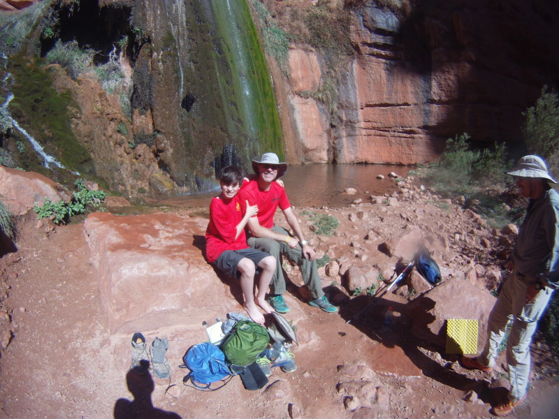 2015/03(March)/Grand-Canyon/4star/800x600_2015-03-17-Grand-Canyon-4star-47-Ribbon-Falls-Dax-Travis-Carl.jpg