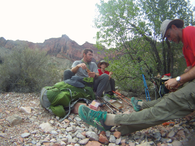 2015-03-19-Grand-Canyon-30-Connor-Dax-Travis.jpg