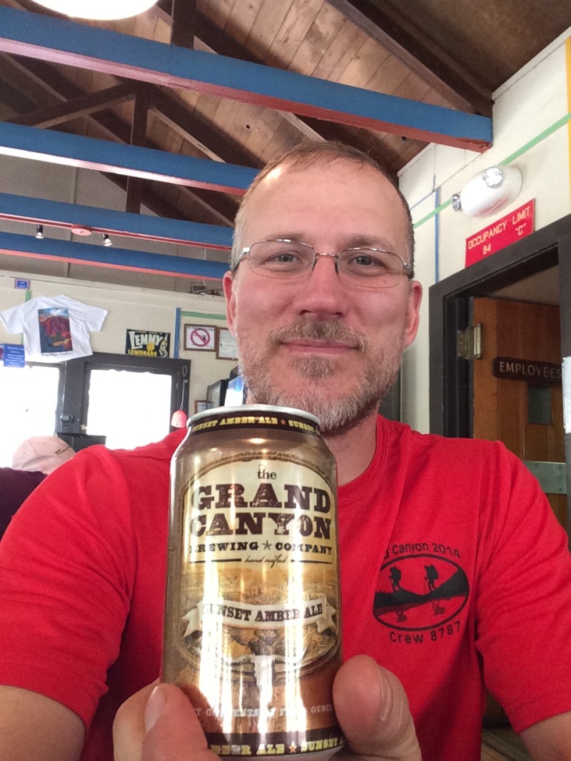 2015/03(March)/Grand-Canyon/800x600_2015-03-17-Grand-Canyon-41-Travis-beer.jpg