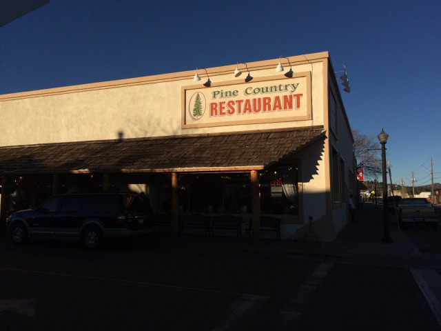 2015/03(March)/Grand-Canyon/Other/640x480_2015-03-21-Pine-Country-Restaurant.JPG