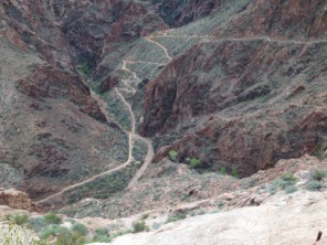 2015-03-18-Grand-Canyon-09-switch-backs-Landscape.jpg