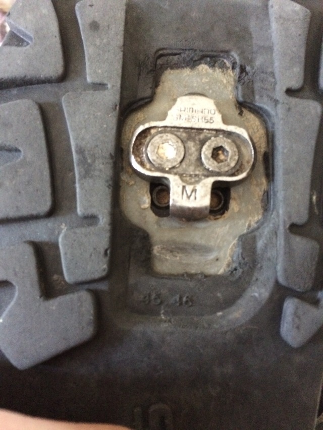 2015-03-23-Shimano-Bike-sandals-broken-1.JPG