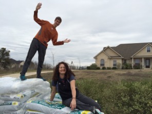 2015-03-07-Troop-214-Mulch-07-Chance-Suzi.JPG