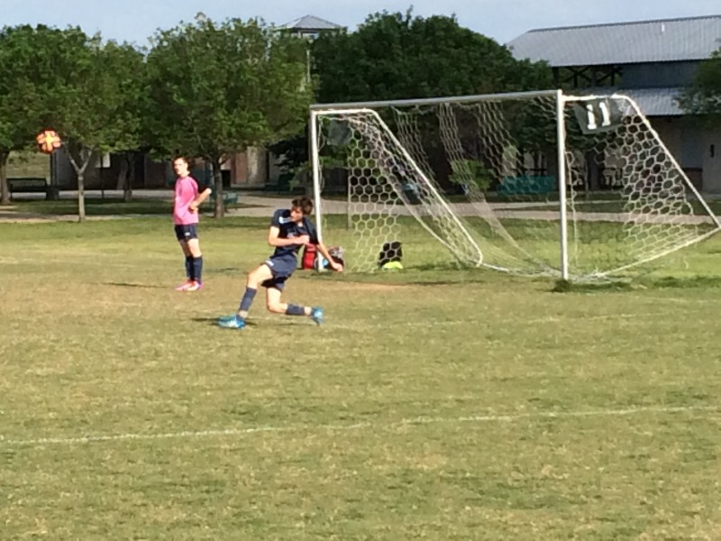 2015/04(April)/Chance-Soccer/800x600_2015-04-21-Chance-Soccer-5.JPG