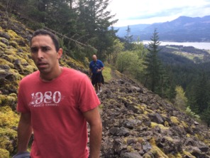 2015-04-09-ERM-Portland-27-PCT-Mark-Jonathan-at-nearly-10-miles.JPG