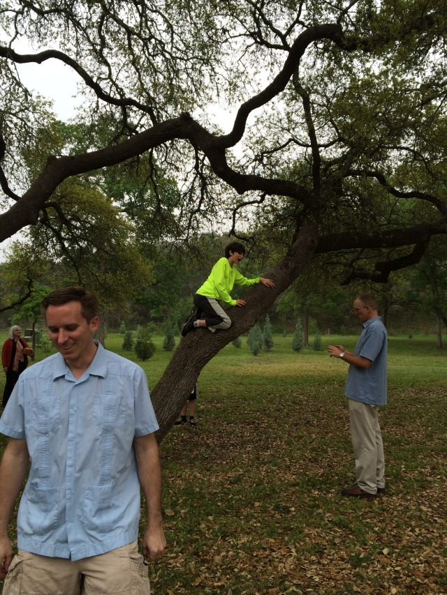 2015/04(April)/Easter/640x480_2015-04-05-Easter-069-Josh-Susana-Dax-Travis.JPG