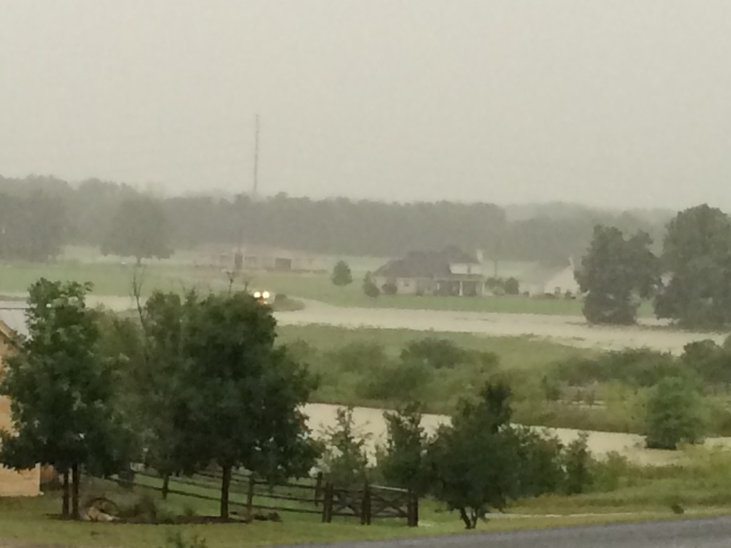 2015/05(May)/2015-05-25-Memorial-Day-Flood-Hutto/1024x768_2015-05-25-Memorial-Day-Flood-04.JPG