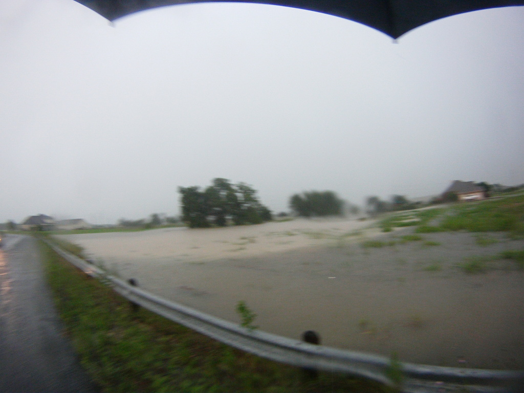 2015/05(May)/2015-05-25-Memorial-Day-Flood-Hutto/1024x768_2015-05-25-Memorial-Day-Flood-10.JPG