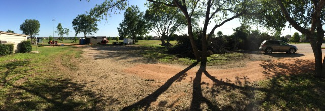 2015/05(May)/2015-05-25-Memorial-Day-Flood-Hutto/640x480_2015-05-26-Memorial-Day-Flood-03-HCBC-tree-damage.JPG