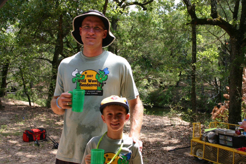 2015/05(May)/2015-05-Chance-Eagle-Court-of-Honor-5-Star/1024x768_2007-06-19-Cub-Scout-Camp-Tom-Wooten-39.jpg
