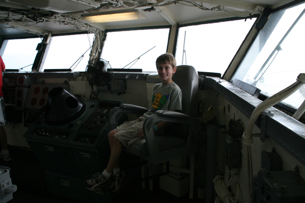 2015/05(May)/2015-05-Chance-Eagle-Court-of-Honor-5-Star/1024x768_2008-03-01-Scouts-USS-Lexington-50-Chance.jpg