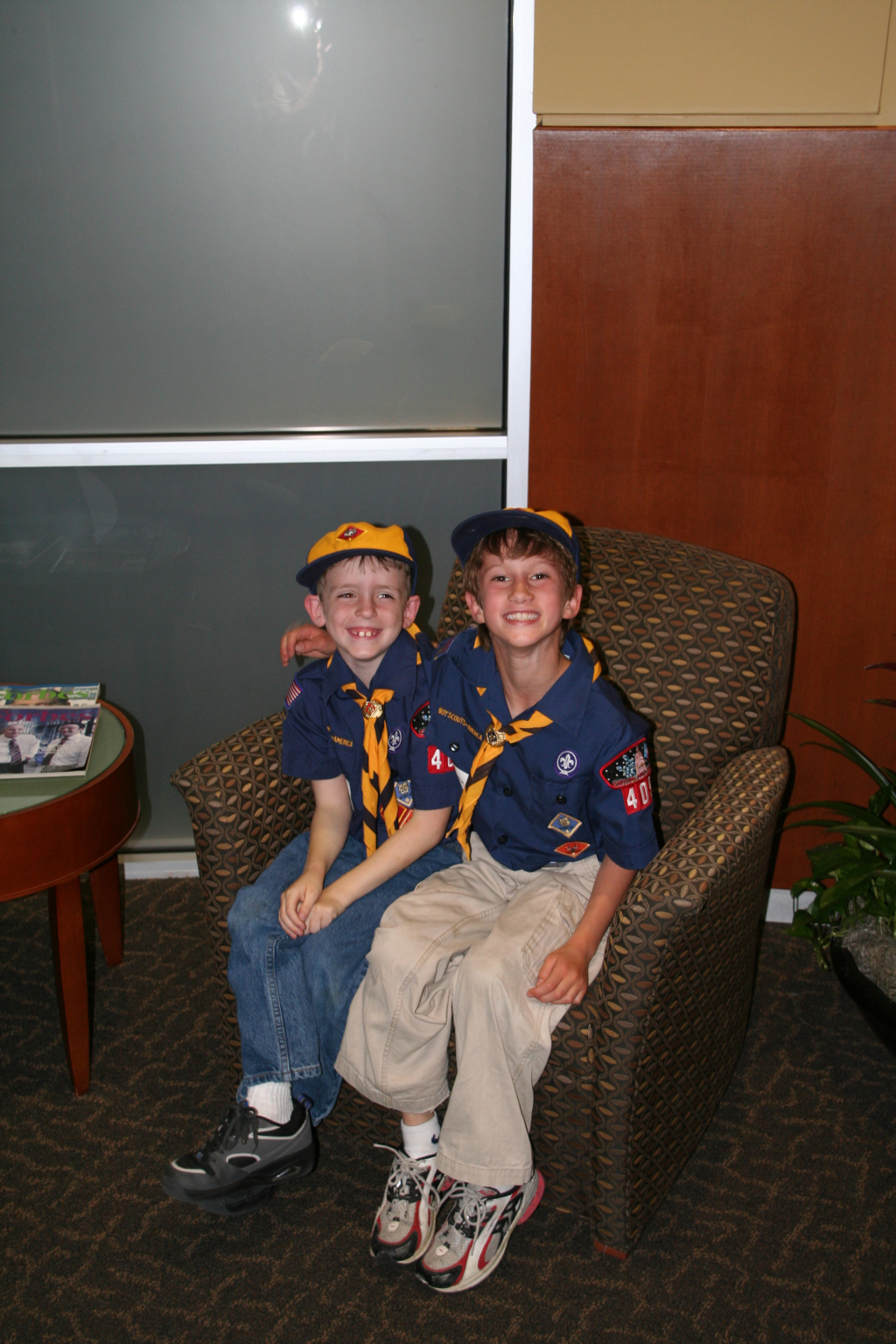 2008-04-08-Scouts-Den1-Go-See-It-Motive-Inc-02-Chance-Andrew.jpg
