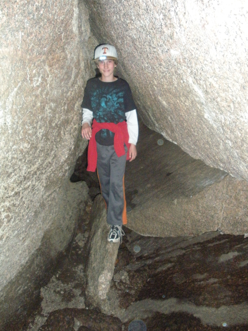 2015/05(May)/2015-05-Chance-Eagle-Court-of-Honor-5-Star/800x600_2011-04-16-Troop214-Enchanted-Rock-16-Chance.jpg