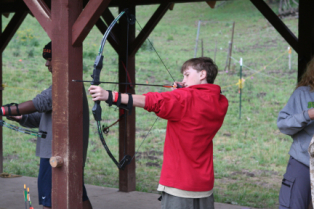 2012-07-Camp-Wehinapay-052-Chance-bow-and-arrow-GOOD.jpg