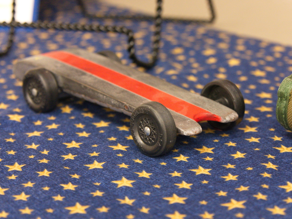 2015-05-02-Chance-Eagle-Court-of-Honor-Ceremony-12-pinewood-derby-car.jpg
