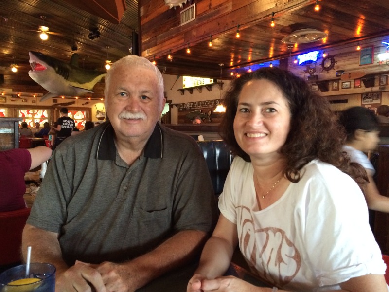 2015/05(May)/Dax-Birthday/800x600_2015-05-06-Dax-Birthday-02-JimHammett-Suzi.JPG