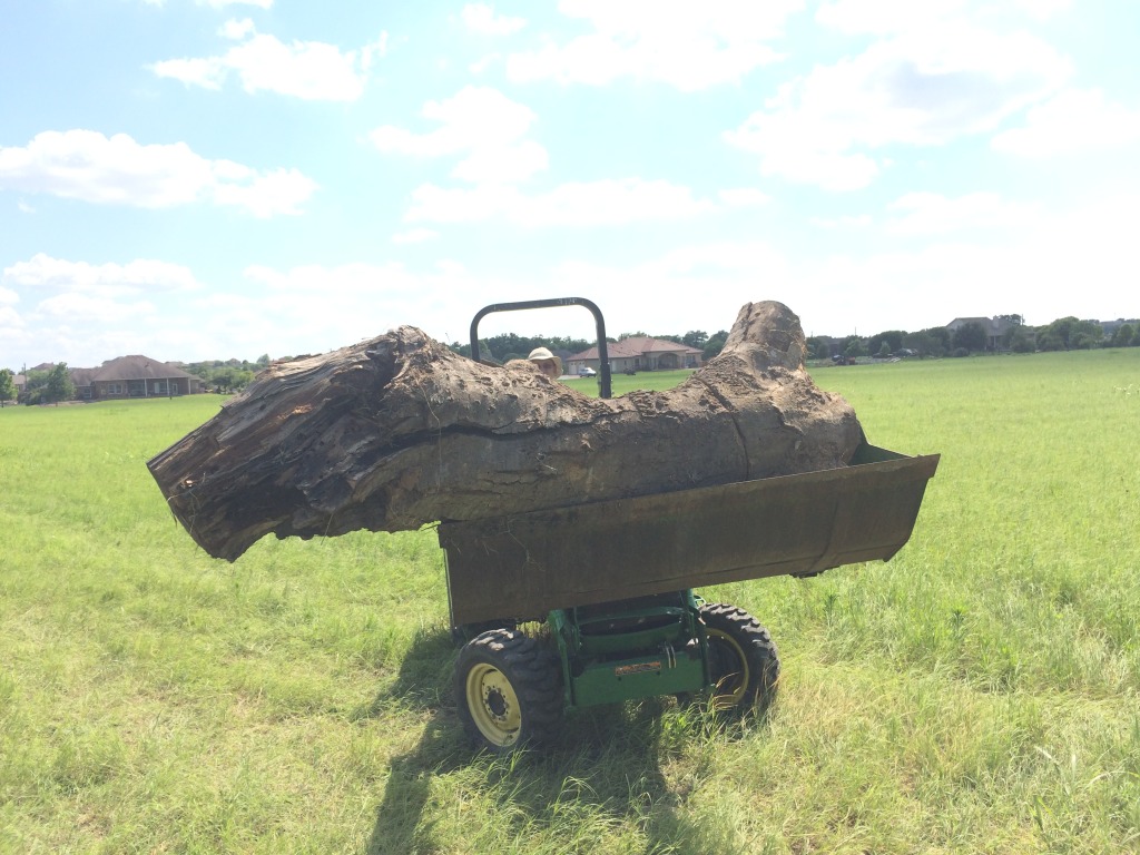 2015/05(May)/Helping-Neighbors-after-flood/1024x768_2015-06-04-Helping-neighbors-after-Memorial-Day-Flood-02-Travis.JPG
