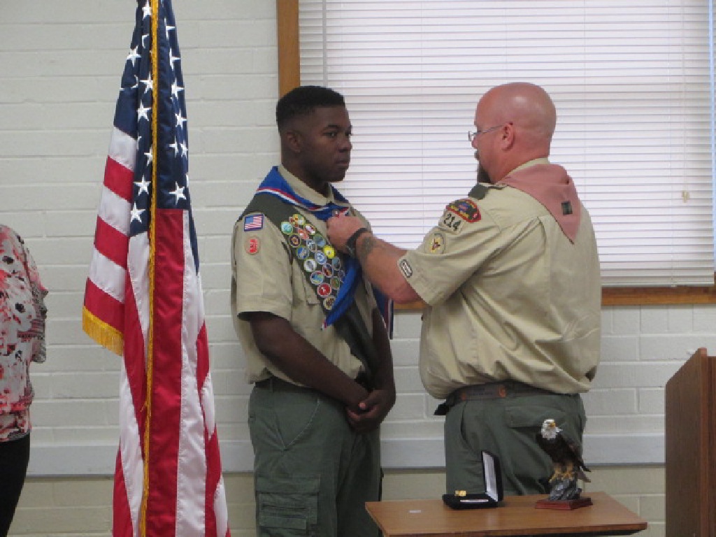2015-05-24-JustinGrant-Eagle-Court-of-Honor-27-Scot.JPG