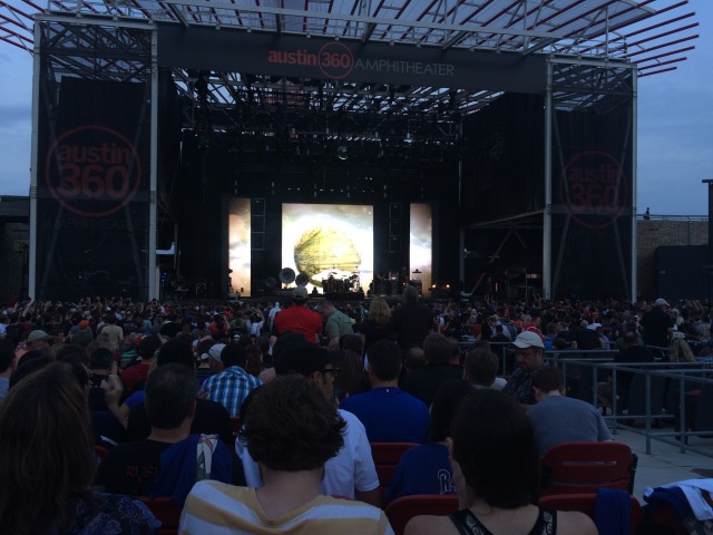 2015/05(May)/RUSH-R40-final-concert/640x480_2015-05-16-Rush-R40-final-concert-3.JPG