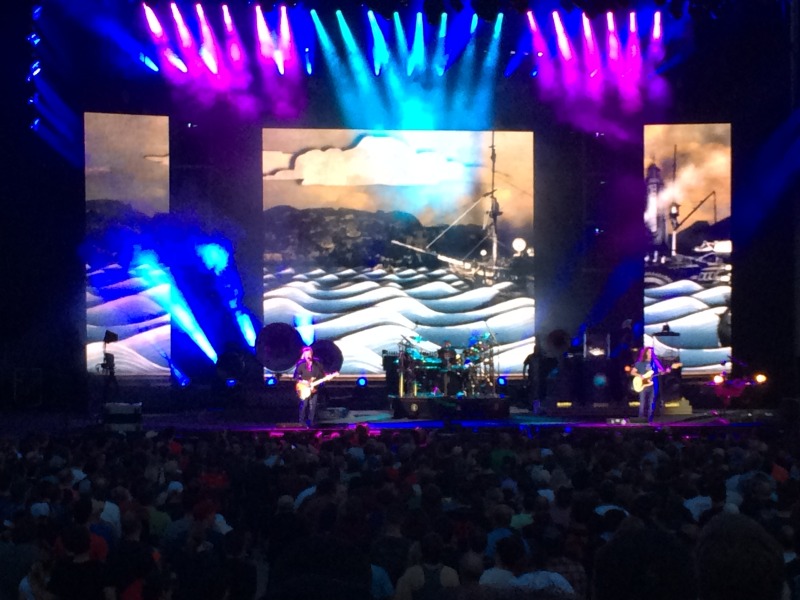 2015-05-16-Rush-R40-final-concert-6.JPG