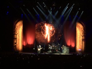 2015-05-16-Rush-R40-final-concert-12.JPG
