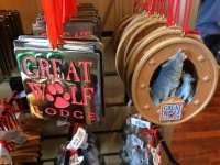 2015/06(June)/Great-Wolf-Lodge/2015-06-25-Great-Wolf-Lodge-01-Christmas-Ornament.JPG