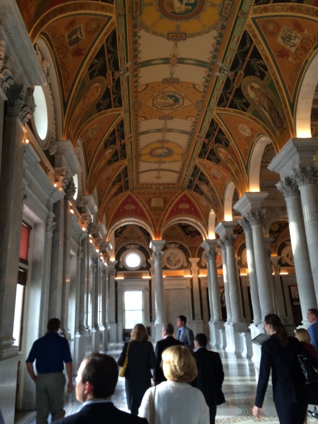 2015/06(June)/Suzi-Library-of-Congress/640x480_2015-06-18-Suzi-Library-of-Congress-15.JPG