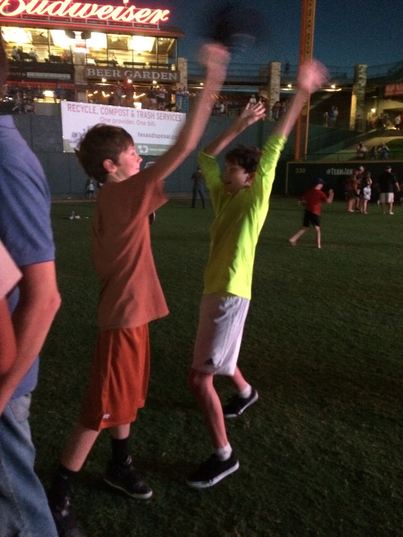 2015-07-25-Dell-Diamond-Concert-09-Dax.JPG