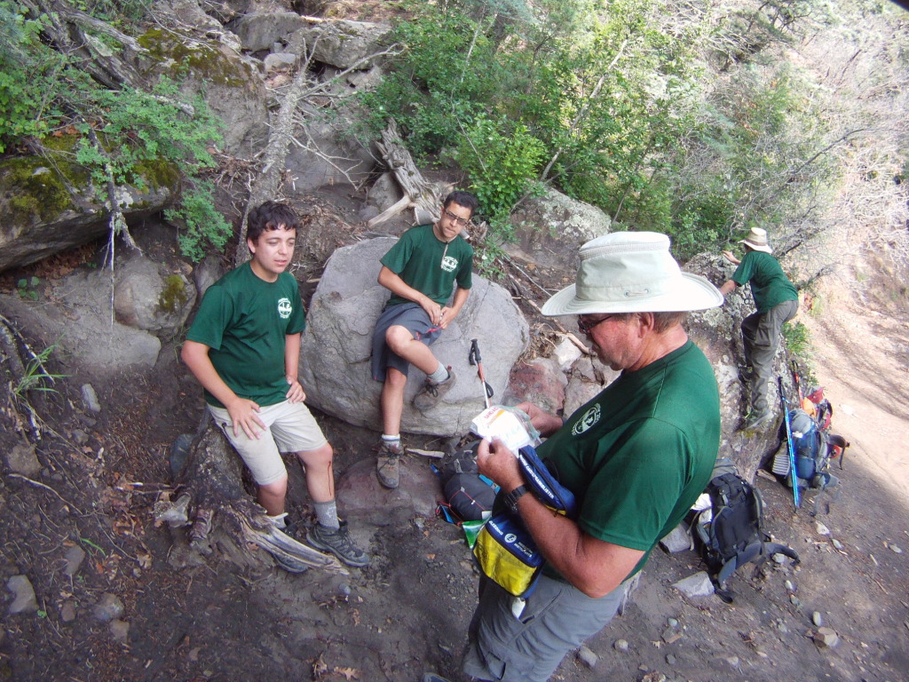 2015/07(July)/Philmont-630e-Crew-8787-Troop214/1024x768_2015-07-03-Philmont-5star-015-Will-scraped-knee-Sebastian-Ron-Nathan.jpg