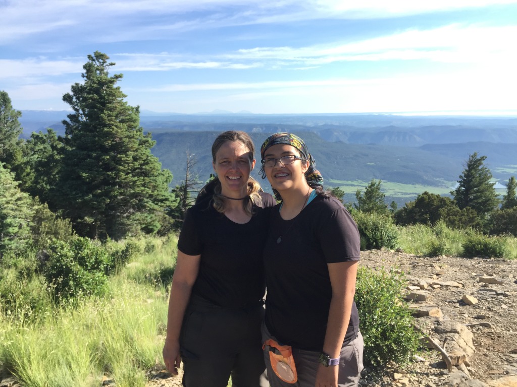 2015/07(July)/Philmont-630e-Crew-8787-Troop214/4star/1024x768_2015-07-04-Philmont-4star-05-Becky-Rhys.JPG