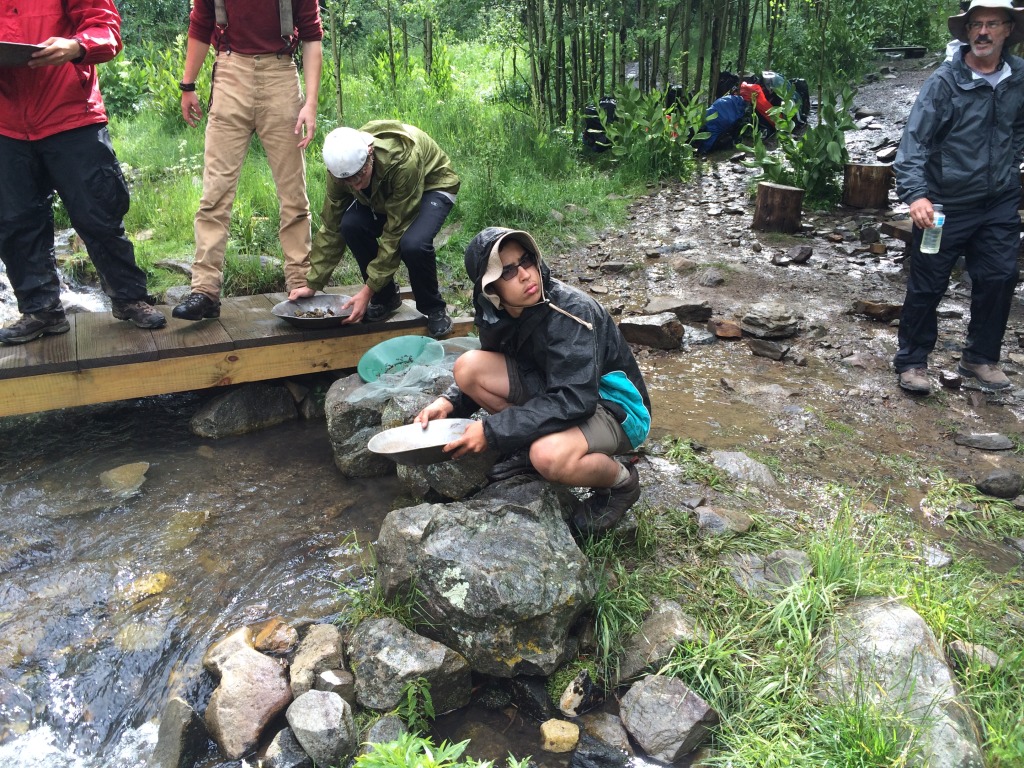 2015/07(July)/Philmont-630e-Crew-8787-Troop214/4star/1024x768_2015-07-08-Philmont-4star-17-French-Henry-goldpanning-Chance-Sebastian.JPG