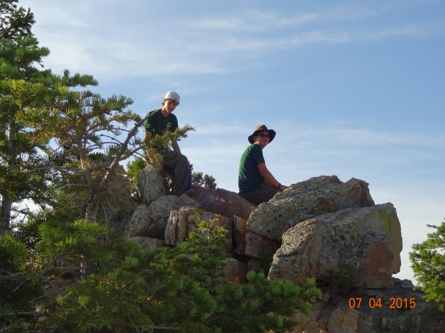 2015/07(July)/Philmont-630e-Crew-8787-Troop214/4star/640x480_2015-07-04-Philmont-4star-02-Chance-Nathan.JPG