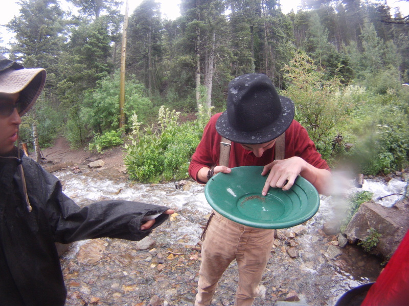 2015-07-08-Philmont-4star-15-French-Henry-goldpanning-Sebastian.JPG