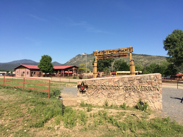 2015-06-30-Philmont-5star-001-Main-sign-with-boots.jpg