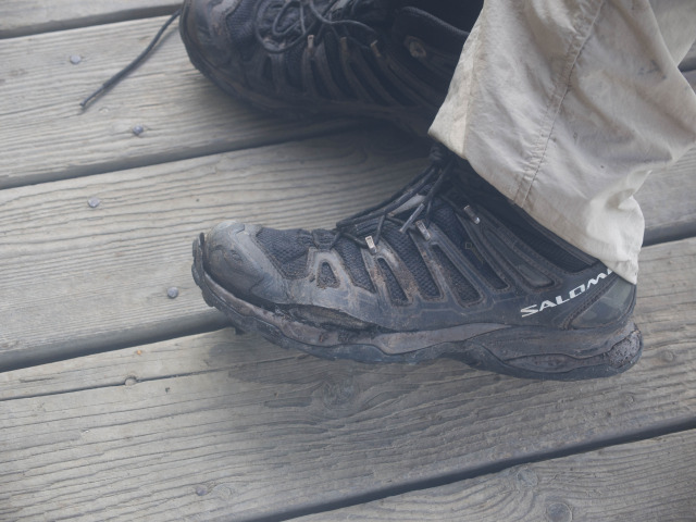 2015-07-08-Philmont-5star-001-Wills-boot-breaking.jpg