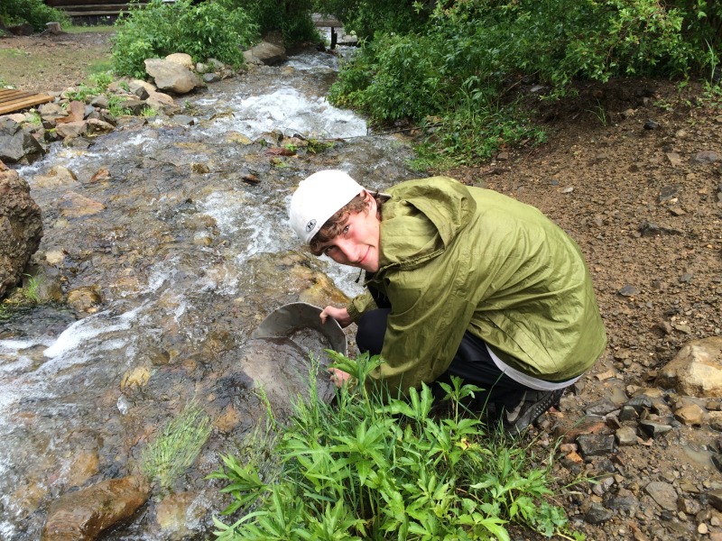 2015-07-08-Philmont-5star-028-French-Henry-goldpanning-Chance.jpg