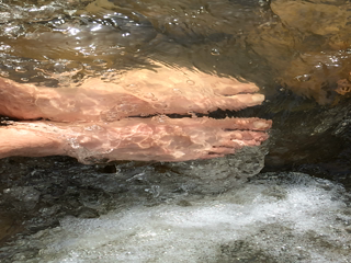 2015-07-10-Philmont-5star-035-Dean-Cow-steam-on-feet.png