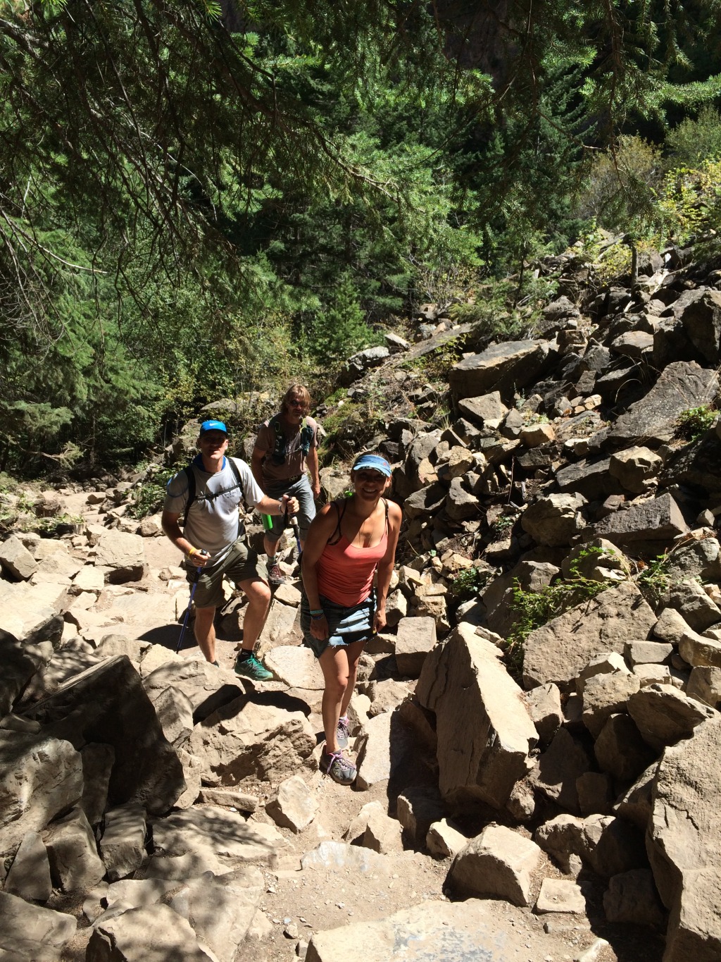 2015/08(August)/Colorado-anniversary/1024x768_2015-08-15-Hanging-Lake-009-Travis-Justin-Kia.JPG