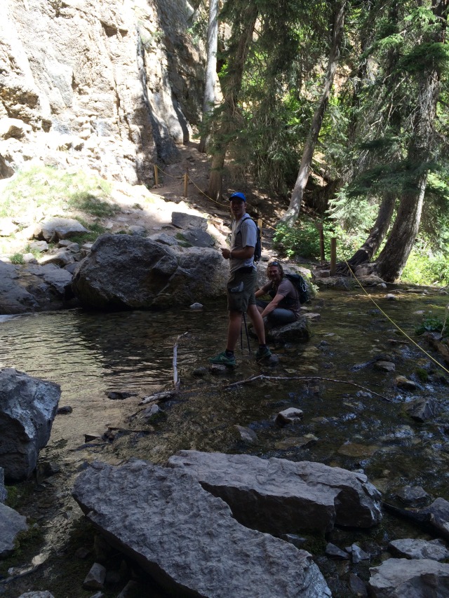2015/08(August)/Colorado-anniversary/640x480_2015-08-15-Hanging-Lake-082-Travis-Justin.JPG