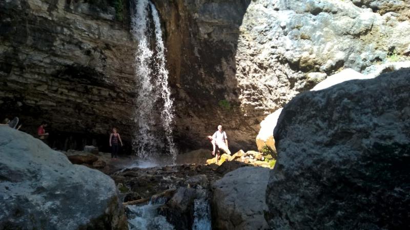 2015/08(August)/Colorado-anniversary/800x600_2015-08-15-Hanging-Lake-134-Travis-Suzi.JPG