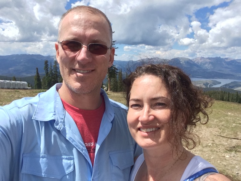 2015/08(August)/Colorado-anniversary/800x600_2015-08-16-Keystone-25-Travis-Suzi-GOOD.JPG