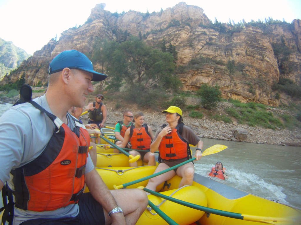 2015/08(August)/Colorado-anniversary/Colorado-Rafting-GoPro/1024x768_2015-08-15-whitewater-rafting-42-Travis-Suzi-Justin.JPG