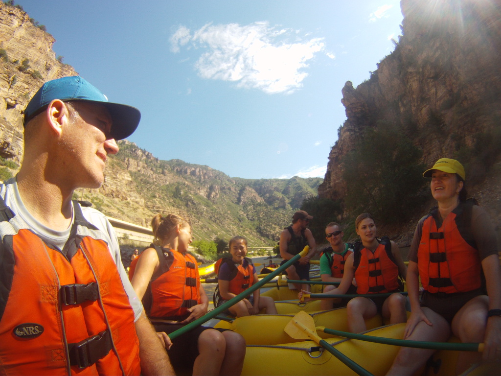 2015/08(August)/Colorado-anniversary/Colorado-Rafting-GoPro/1024x768_2015-08-15-whitewater-rafting-45-Travis-Kia-Suzi.JPG