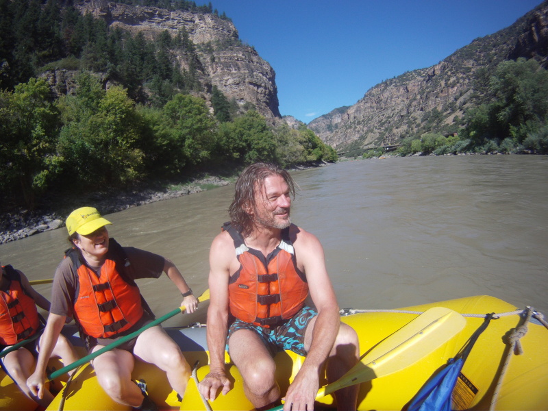 2015/08(August)/Colorado-anniversary/Colorado-Rafting-GoPro/800x600_2015-08-15-whitewater-rafting-33-Suzi-Justin.JPG