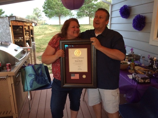 2015/08(August)/ERM-Maryan-Ro-retirement-party-in-Denver/640x480_2015-08-13-ERM-Denver-17-MaryanRo-Retirement-party-Maryan-Steve-certificate.JPG