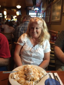 2015-08-10-ERM-Denver-5-Belinda-with-a-giant-dessert.JPG