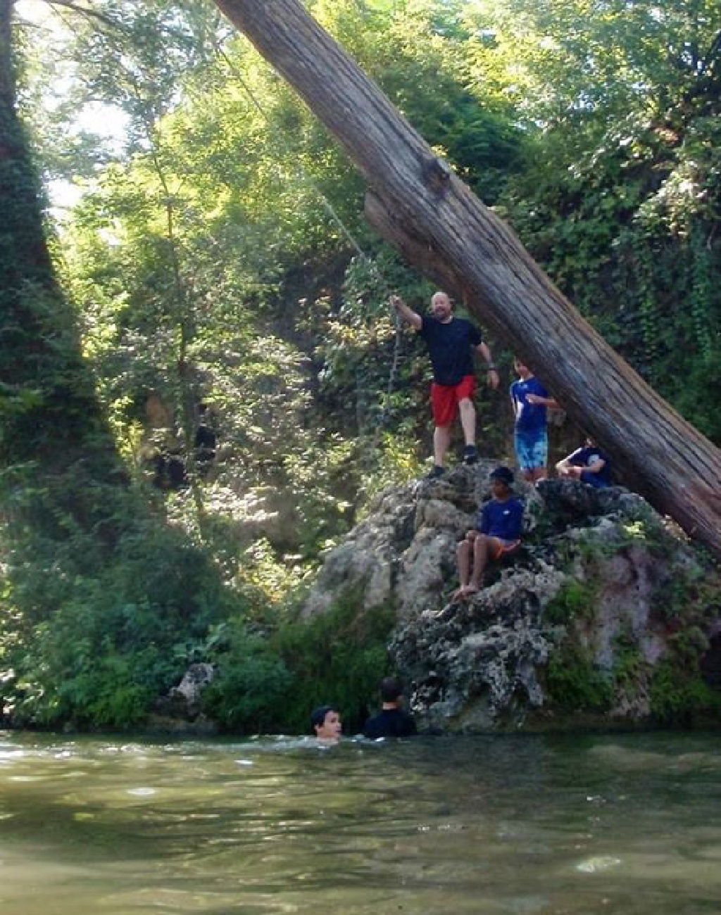 2015/08(August)/Troop214-Krause-Springs/1024x768_2015-08-01-Troop214-Krause-Springs-11-Scot-rope-swing.JPG