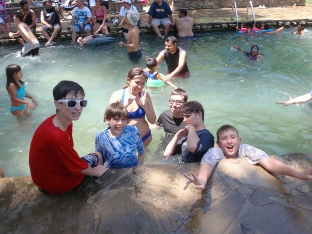 2015/08(August)/Troop214-Krause-Springs/640x480_2015-08-01-Troop214-Krause-Springs-07-Dax-Jack-Katie-Nathan-Kylan.JPG